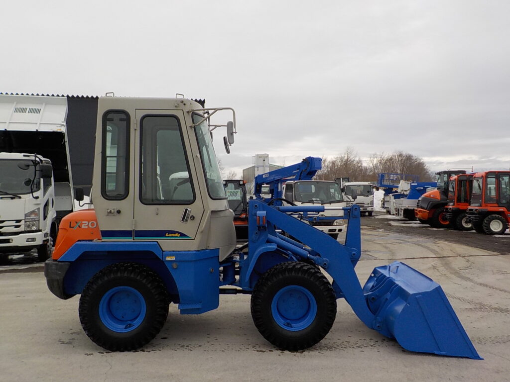 平成１２年　日立　ホイールローダー　LX20-3　★スパイクタイヤ★３８００時間★