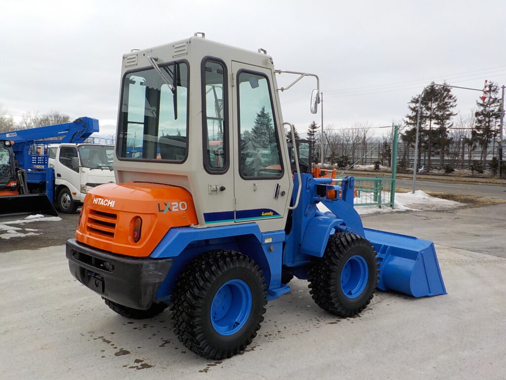 平成１２年　日立　ホイールローダー　LX20-3　★スパイクタイヤ★３８００時間★