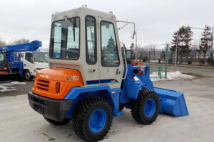 サムネイル: 平成１２年　日立　ホイールローダー　LX20-3　★スパイクタイヤ★３８００時間★