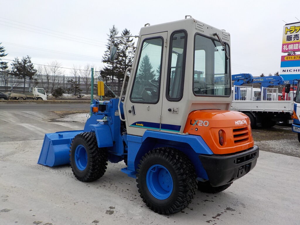 平成１２年　日立　ホイールローダー　LX20-3　★スパイクタイヤ★３８００時間★