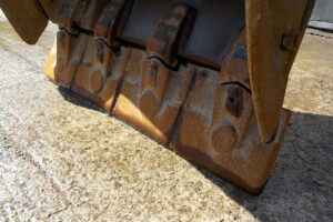 サムネイル: 平成29年　コベルコ　バックホー　SK125SR-3　★0.45㎥★配管付★クレーン仕様★エアコン★