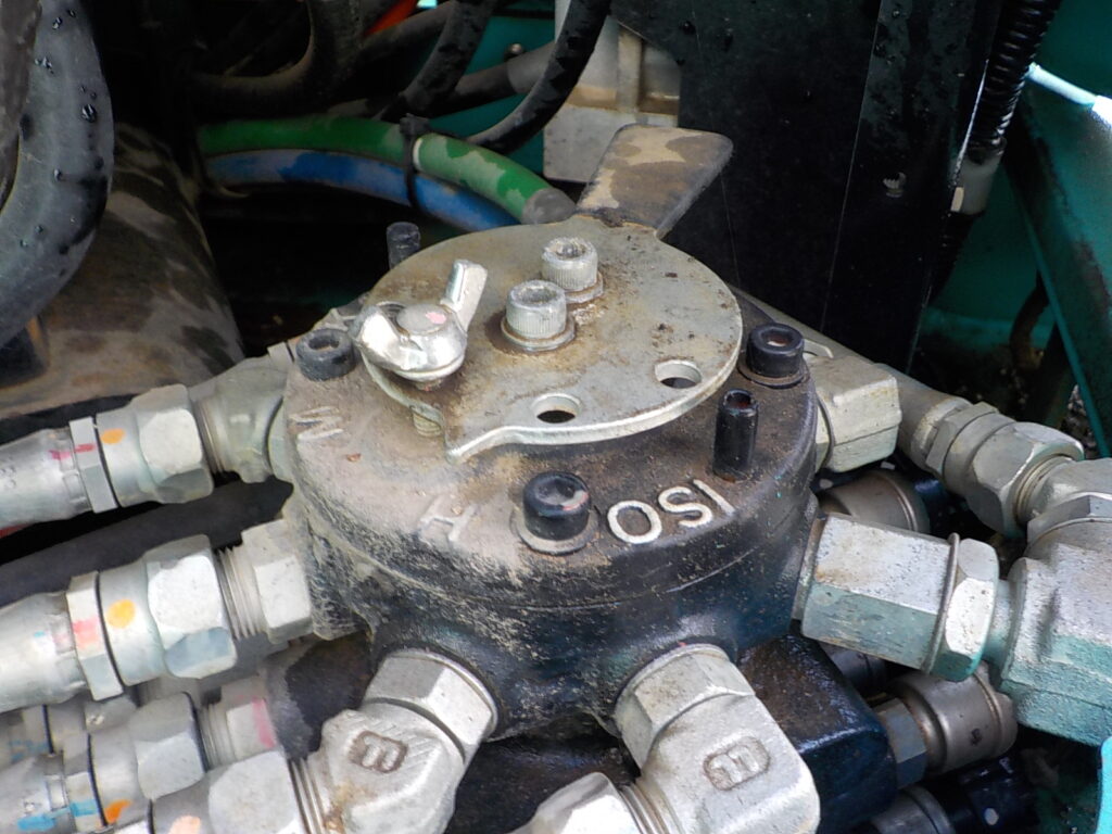 平成29年　コベルコ　バックホー　SK125SR-3　★0.45㎥★配管付★クレーン仕様★エアコン★