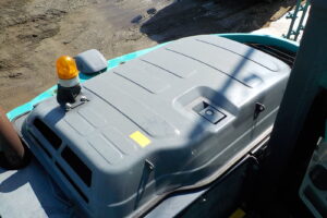 サムネイル: 平成29年　コベルコ　バックホー　SK125SR-3　★0.45㎥★配管付★クレーン仕様★エアコン★