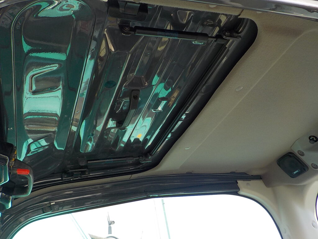 平成29年　コベルコ　バックホー　SK125SR-3　★0.45㎥★配管付★クレーン仕様★エアコン★