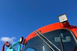 サムネイル: 【★北見店★】クボタホイールローダー　R420D　ミニショベル　小型特殊　バケット容量0.4㎥札幌・江別・旭川・北見・釧路どこでも全国対応可能です！【お問い合わせは北見店へ～TEL0157-57-7166～】