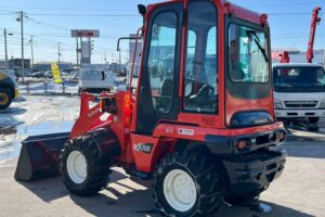 サムネイル: 【★北見店★】クボタホイールローダー　R420D　ミニショベル　小型特殊　バケット容量0.4㎥札幌・江別・旭川・北見・釧路どこでも全国対応可能です！【お問い合わせは北見店へ～TEL0157-57-7166～】