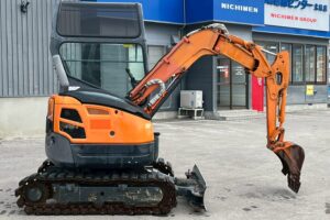 サムネイル: 【★北見店★】日立　バックホー　ZX15UR　ユンボ　パワーショベル　油圧ショベル　バケット容量0.036㎥札幌・江別・旭川・北見・釧路どこでも全国対応可能です！【お問い合わせは北見店へ～TEL0157-57-7166～】