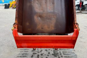 サムネイル: 【★北見店★】クボタ　キャリアダンプ　RG30C-3　最大積載量：2500㎏　平面容量0.9㎥　札幌・江別・旭川・北見・釧路どこでも全国対応可能です！【お問い合わせは北見店へ～TEL0157-57-7166～】