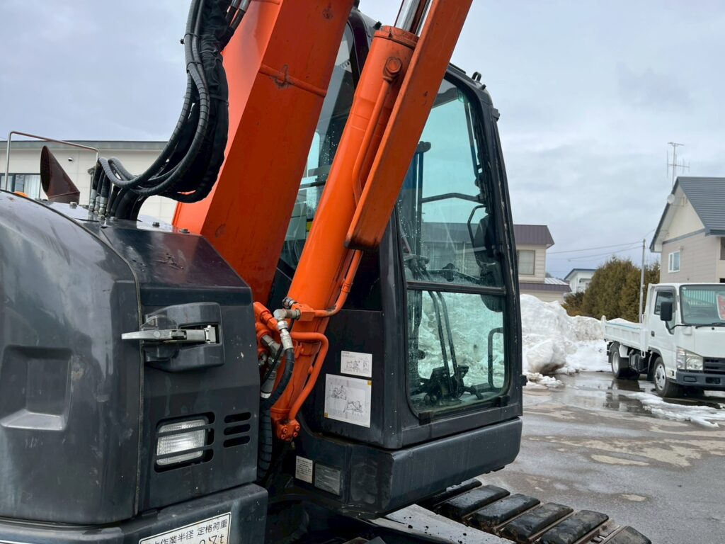 【平成29年製】日立　バックホー　ZX75UR-5B　オフセットブーム　後方超小旋回　クレーン仕様　旋回マルチ　鉄キャタゴムパッド　油圧ショベル　パワーショベル　【お問い合わせは北見店へ～TEL0157-57-7166～】