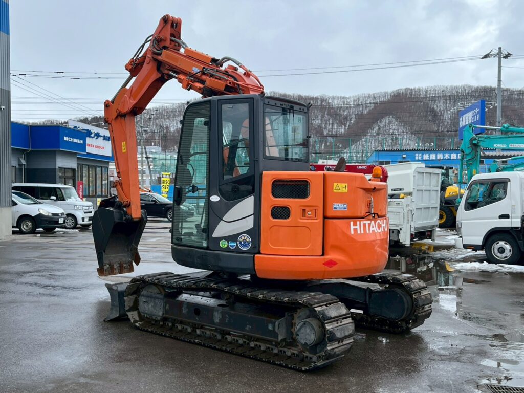 【平成29年製】日立　バックホー　ZX75UR-5B　オフセットブーム　後方超小旋回　クレーン仕様　旋回マルチ　鉄キャタゴムパッド　油圧ショベル　パワーショベル　【お問い合わせは北見店へ～TEL0157-57-7166～】
