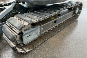 サムネイル: 【平成29年製】日立　バックホー　ZX75UR-5B　オフセットブーム　後方超小旋回　クレーン仕様　旋回マルチ　鉄キャタゴムパッド　油圧ショベル　パワーショベル　【お問い合わせは北見店へ～TEL0157-57-7166～】