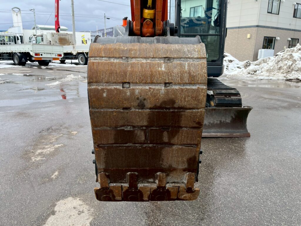 【平成29年製】日立　バックホー　ZX75UR-5B　オフセットブーム　後方超小旋回　クレーン仕様　旋回マルチ　鉄キャタゴムパッド　油圧ショベル　パワーショベル　【お問い合わせは北見店へ～TEL0157-57-7166～】