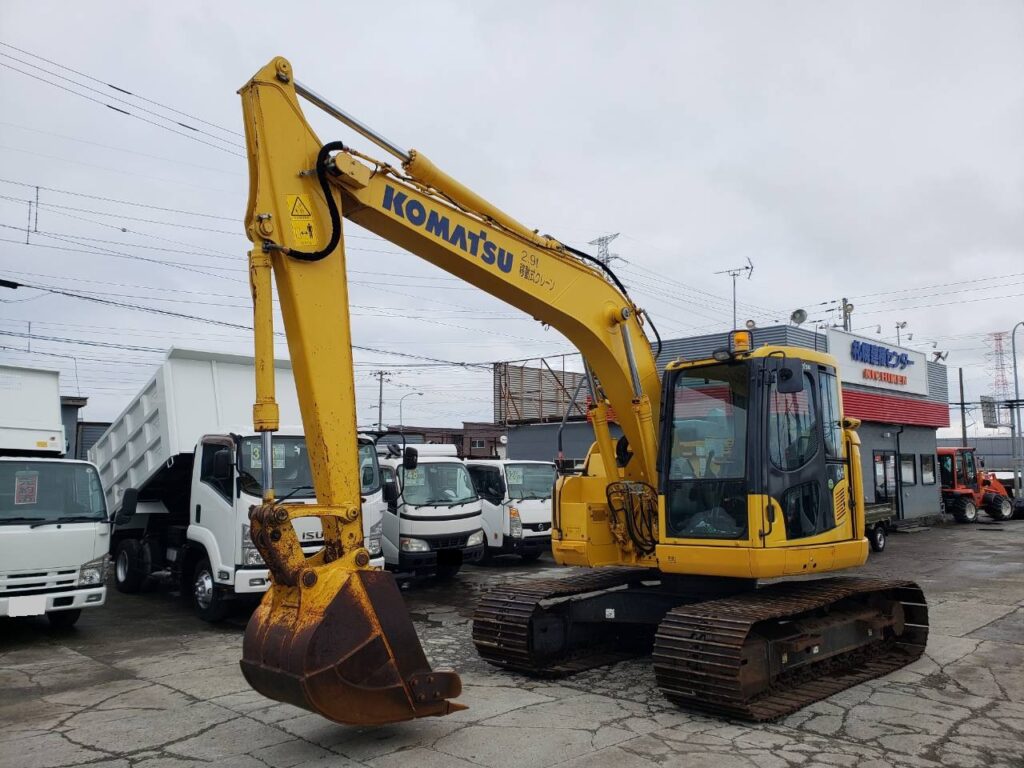 平成30年　コマツ　PC128US-11　0.45立米　★ｴｱｺﾝ・ﾜｲﾄﾞｷｬﾀ・ｸﾚｰﾝ仕様・旋回ﾏﾙﾁ・ｻｲﾄﾞｶﾒﾗ・ﾊﾞｯｸｶﾒﾗ・後方超小旋回★