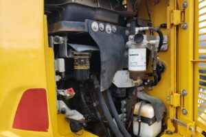 サムネイル: 平成30年　コマツ　PC128US-11　0.45立米　★ｴｱｺﾝ・ﾜｲﾄﾞｷｬﾀ・ｸﾚｰﾝ仕様・旋回ﾏﾙﾁ・ｻｲﾄﾞｶﾒﾗ・ﾊﾞｯｸｶﾒﾗ・後方超小旋回★