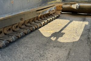 サムネイル: 令和1年　コマツPC38UU-6N0　後方超小旋回　オフセットブーム　クレーン仕様