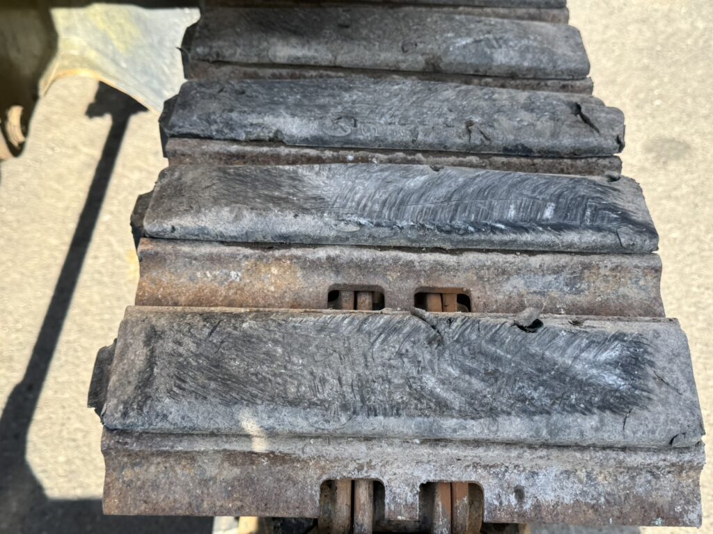 令和1年　コマツPC38UU-6N0　後方超小旋回　オフセットブーム　クレーン仕様