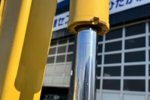 サムネイル: 令和1年　コマツPC38UU-6N0　後方超小旋回　オフセットブーム　クレーン仕様