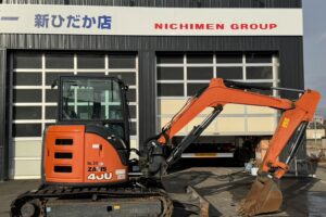 サムネイル: 令和1年　日立ZX40U-5B　後方超小旋回　クレーン仕様　エアコン
