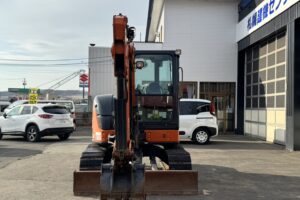 サムネイル: 令和1年　日立ZX40U-5B　後方超小旋回　クレーン仕様　エアコン