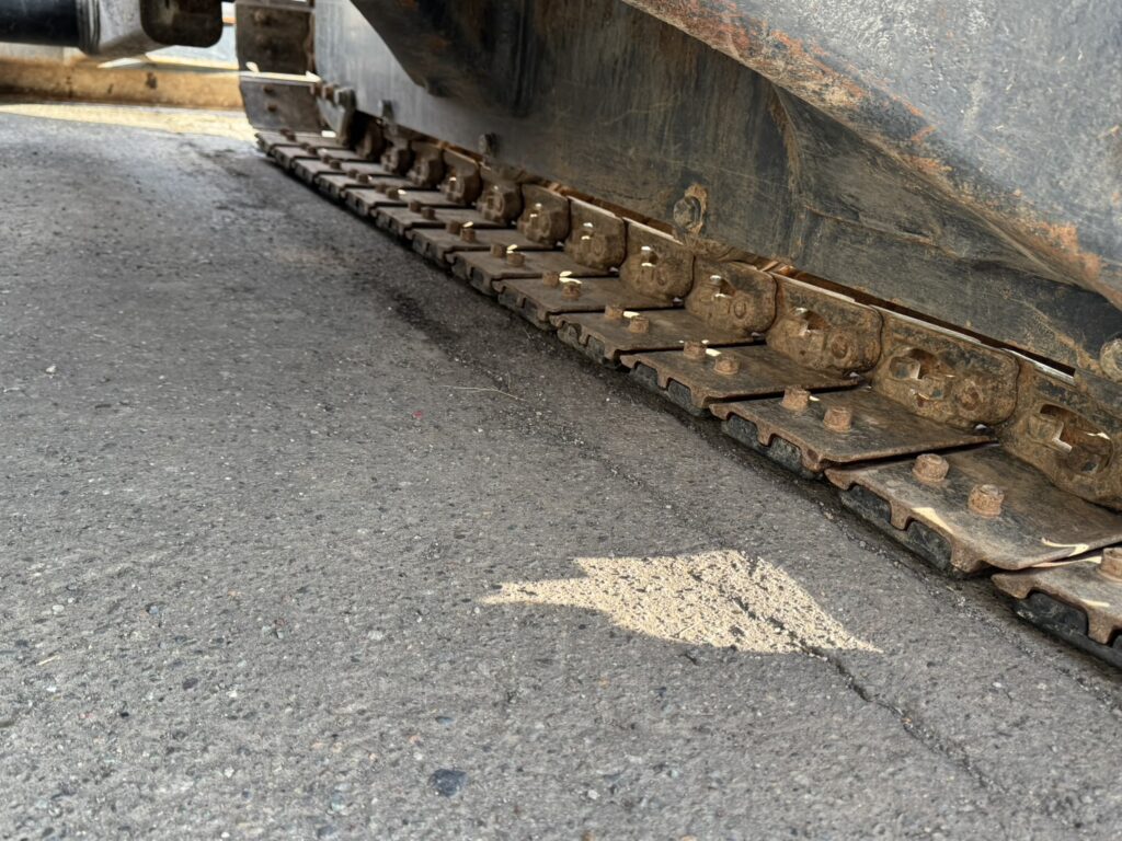 令和1年　日立ZX40U-5B　後方超小旋回　クレーン仕様　エアコン