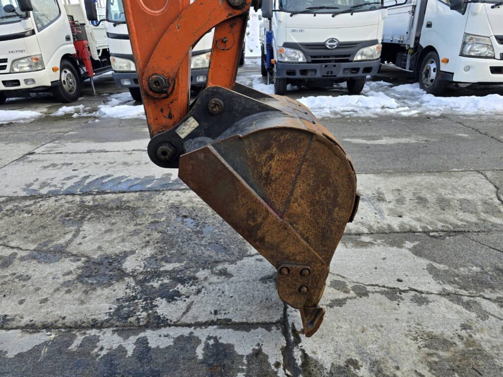 令和1年　日立　ZX40U-5B　0.14立米　クレーン仕様・エアコン付・後方小旋回・使用時間2762時間