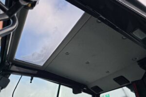 サムネイル: 令和1年　日立　ZX40U-5B　0.14立米　クレーン仕様・エアコン付・後方小旋回・使用時間2762時間