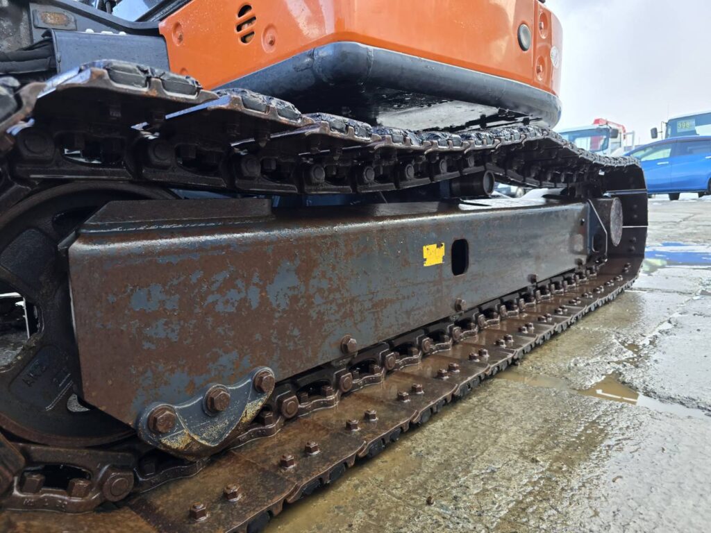 令和1年　日立　ZX40U-5B　0.14立米　クレーン仕様・エアコン付・後方小旋回・使用時間2762時間