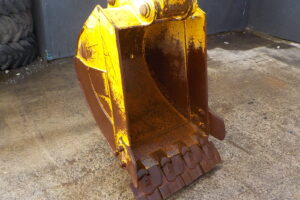 サムネイル: 平成26年　コマツ　バックホー　PC78US-8　★0.28立米★配管付き★クレーン仕様★