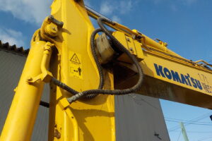 サムネイル: 平成26年　コマツ　バックホー　PC78US-8　★0.28立米★配管付き★クレーン仕様★