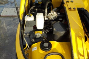 サムネイル: 平成26年　コマツ　バックホー　PC78US-8　★0.28立米★配管付き★クレーン仕様★