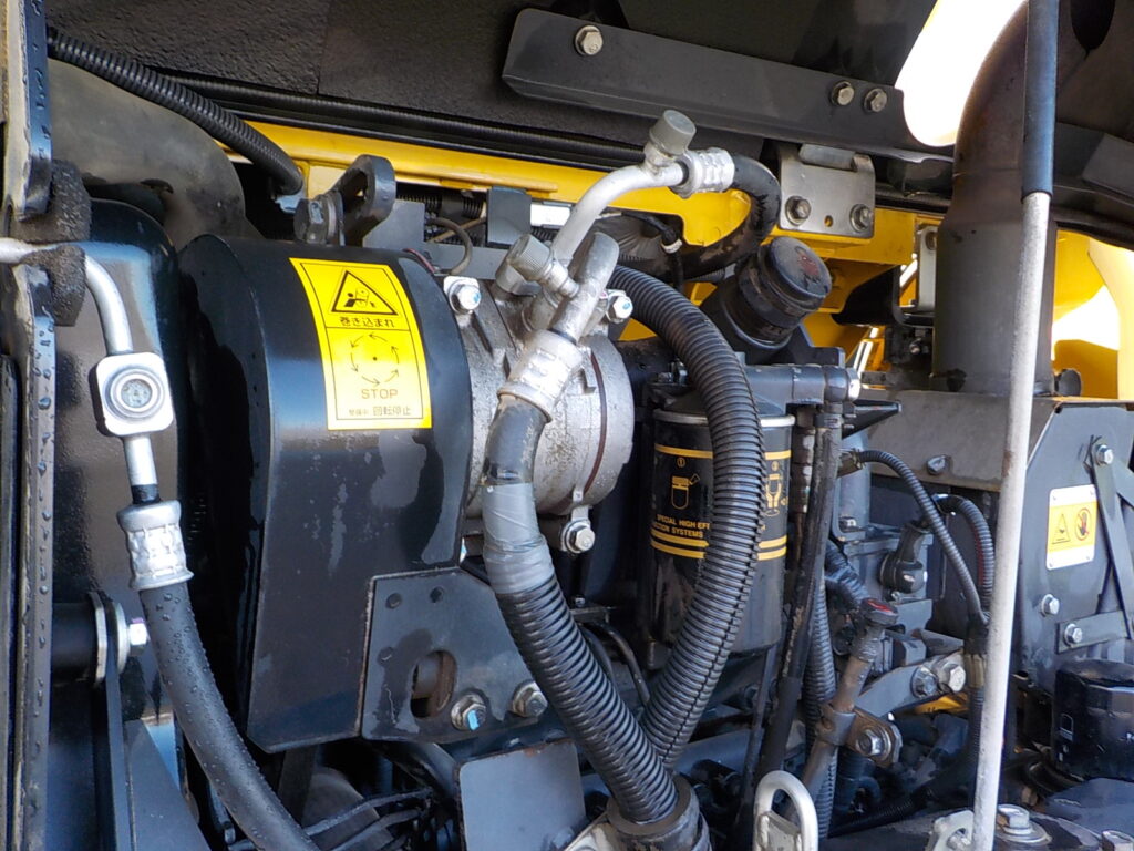 平成26年　コマツ　バックホー　PC78US-8　★0.28立米★配管付き★クレーン仕様★