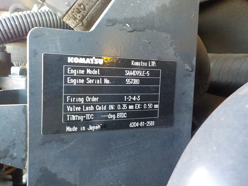 平成26年　コマツ　バックホー　PC78US-8　★0.28立米★配管付き★クレーン仕様★