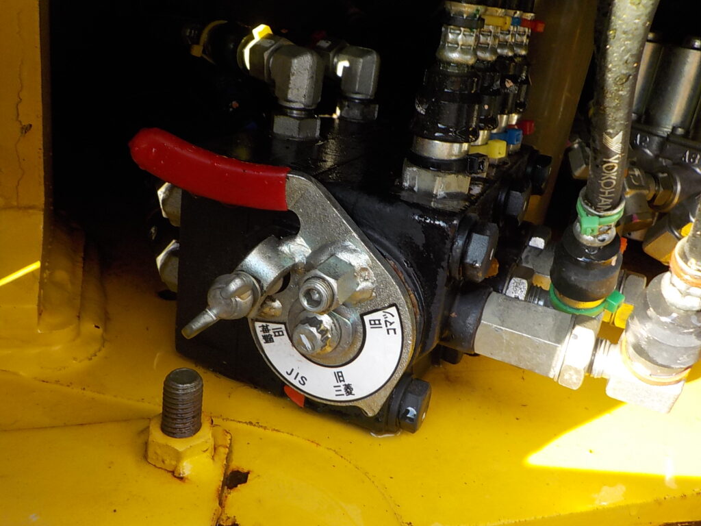 平成26年　コマツ　バックホー　PC78US-8　★0.28立米★配管付き★クレーン仕様★