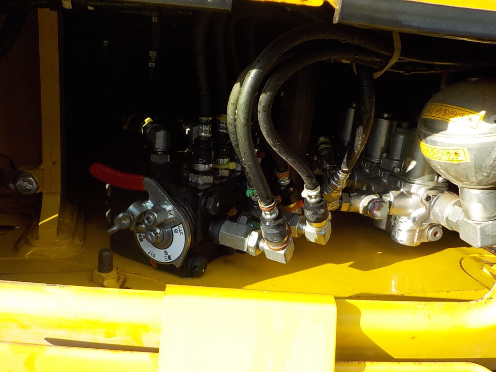 平成26年　コマツ　バックホー　PC78US-8　★0.28立米★配管付き★クレーン仕様★