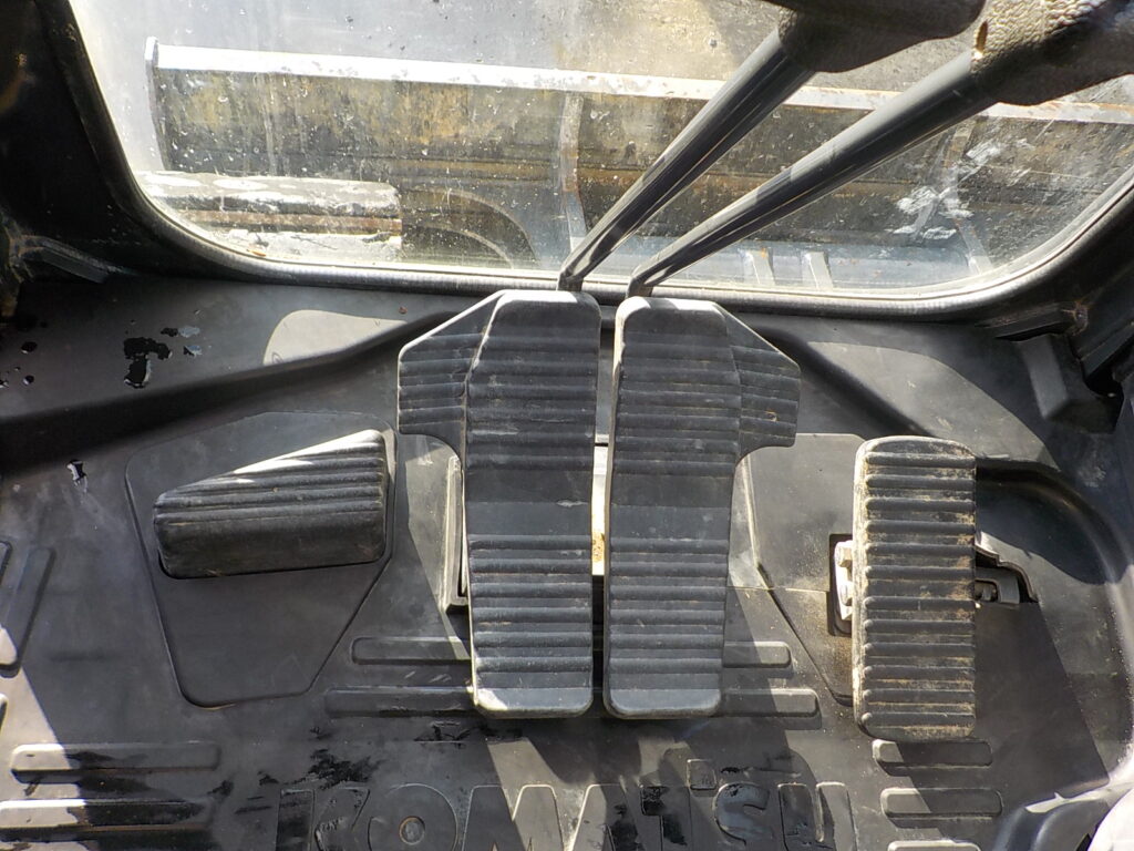 平成26年　コマツ　バックホー　PC78US-8　★0.28立米★配管付き★クレーン仕様★