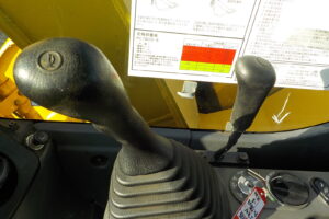 サムネイル: 平成26年　コマツ　バックホー　PC78US-8　★0.28立米★配管付き★クレーン仕様★