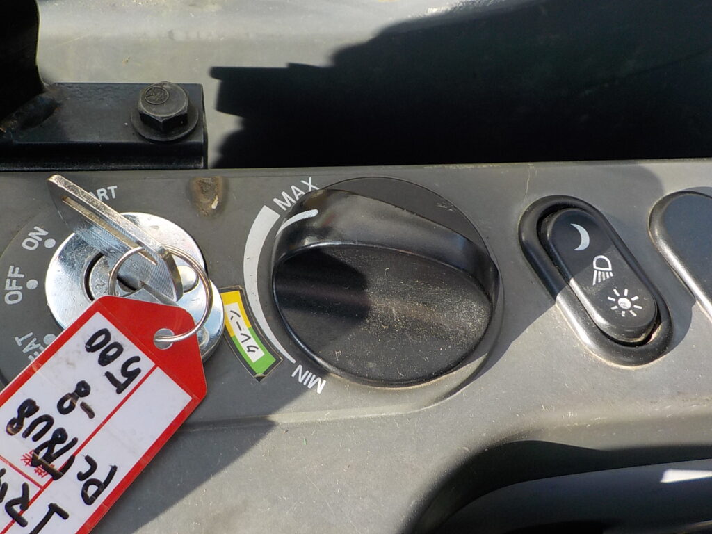 平成26年　コマツ　バックホー　PC78US-8　★0.28立米★配管付き★クレーン仕様★