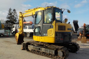 サムネイル: 平成26年　コマツ　バックホー　PC78US-8　★0.28立米★配管付き★クレーン仕様★