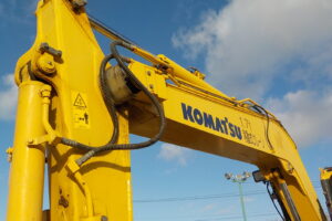 サムネイル: 平成26年　コマツ　バックホー　PC78US-8　★0.28立米★配管付き★クレーン仕様★