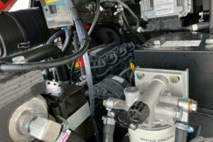 サムネイル: 【★北見店★】令和7年　ZW80S-5B　2025年モデル　0.9立米　ｽﾉｰｽﾊﾟｲｸ・ﾗｲﾄﾞ ｺﾝﾄﾛｰﾙ・ﾀﾞﾌﾞﾙﾋｰﾀｰ仕様（車検令和9年11月）