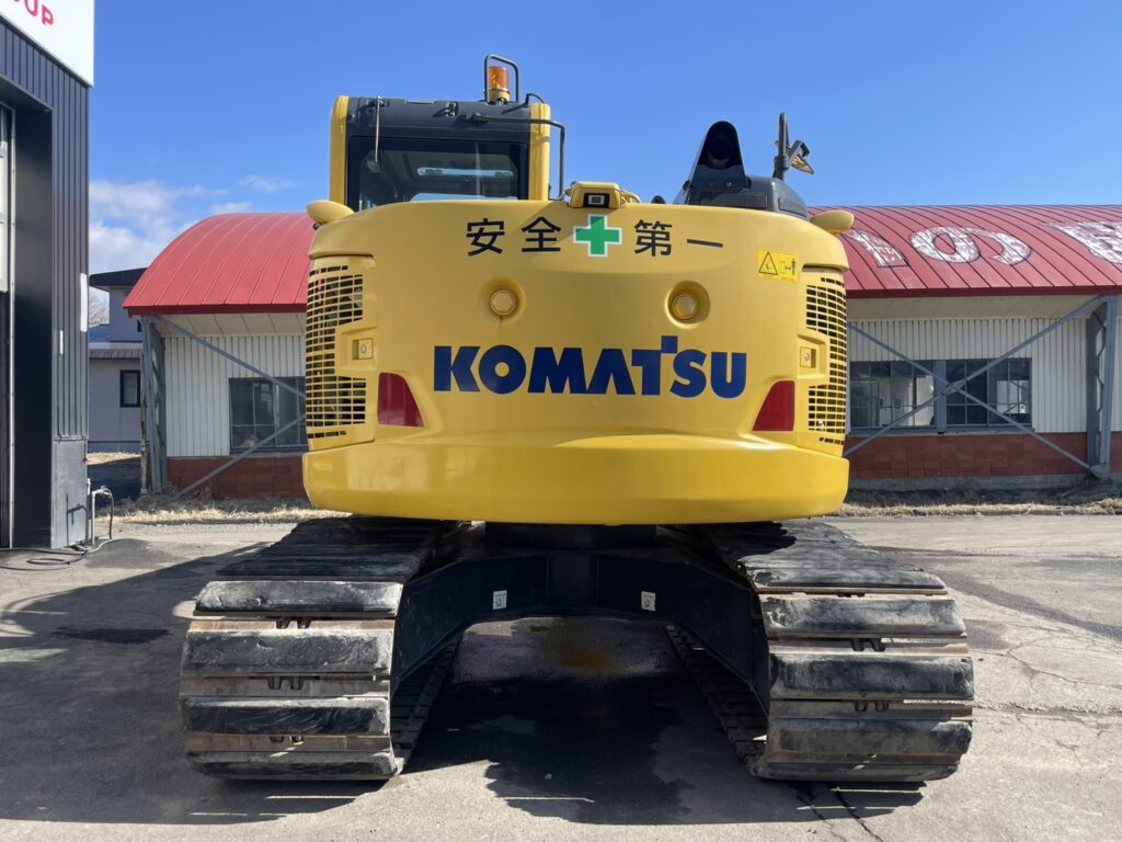 令和1年式　コマツPC138US　クレーン仕様　後方超小旋回　エアコン　使用時間3415時間