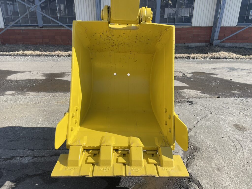 令和1年式　コマツPC138US　クレーン仕様　後方超小旋回　エアコン　使用時間3415時間