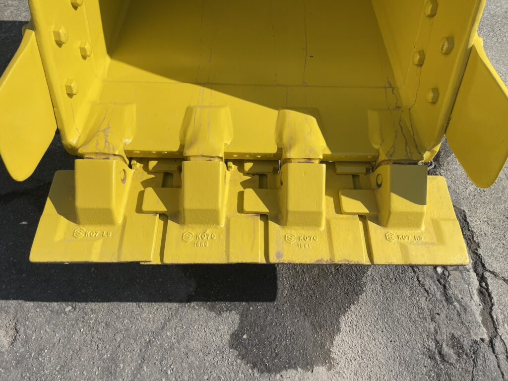 令和1年式　コマツPC138US　クレーン仕様　後方超小旋回　エアコン　使用時間3415時間