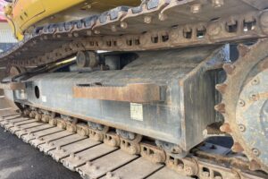 サムネイル: 令和1年式　コマツPC138US　クレーン仕様　後方超小旋回　エアコン　使用時間3415時間