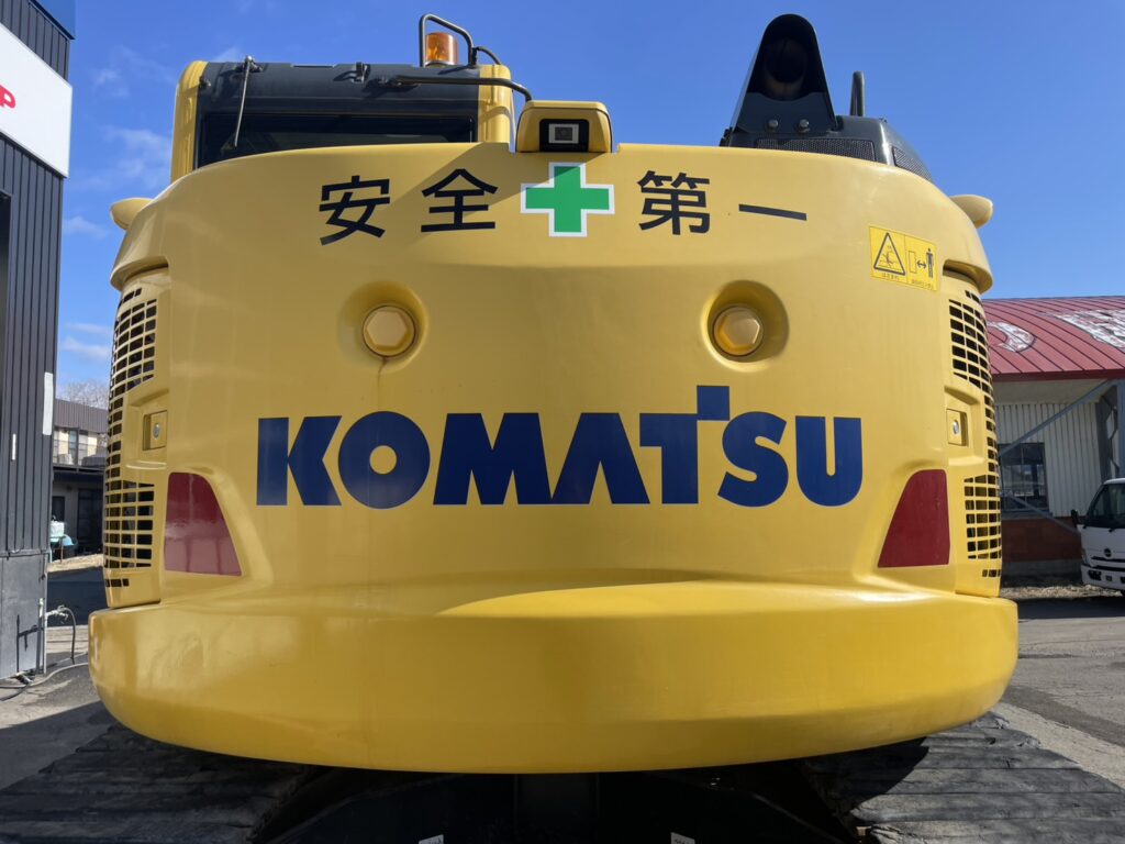 令和1年式　コマツPC138US　クレーン仕様　後方超小旋回　エアコン　使用時間3415時間