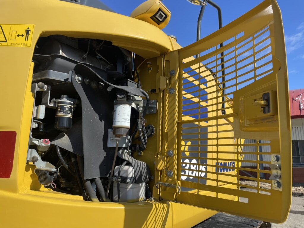 令和1年式　コマツPC138US　クレーン仕様　後方超小旋回　エアコン　使用時間3415時間