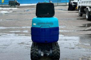 サムネイル: 【北見店】IHI　ミニバックホー　8VX