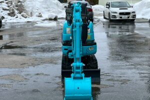 サムネイル: 【北見店】IHI　ミニバックホー　8VX