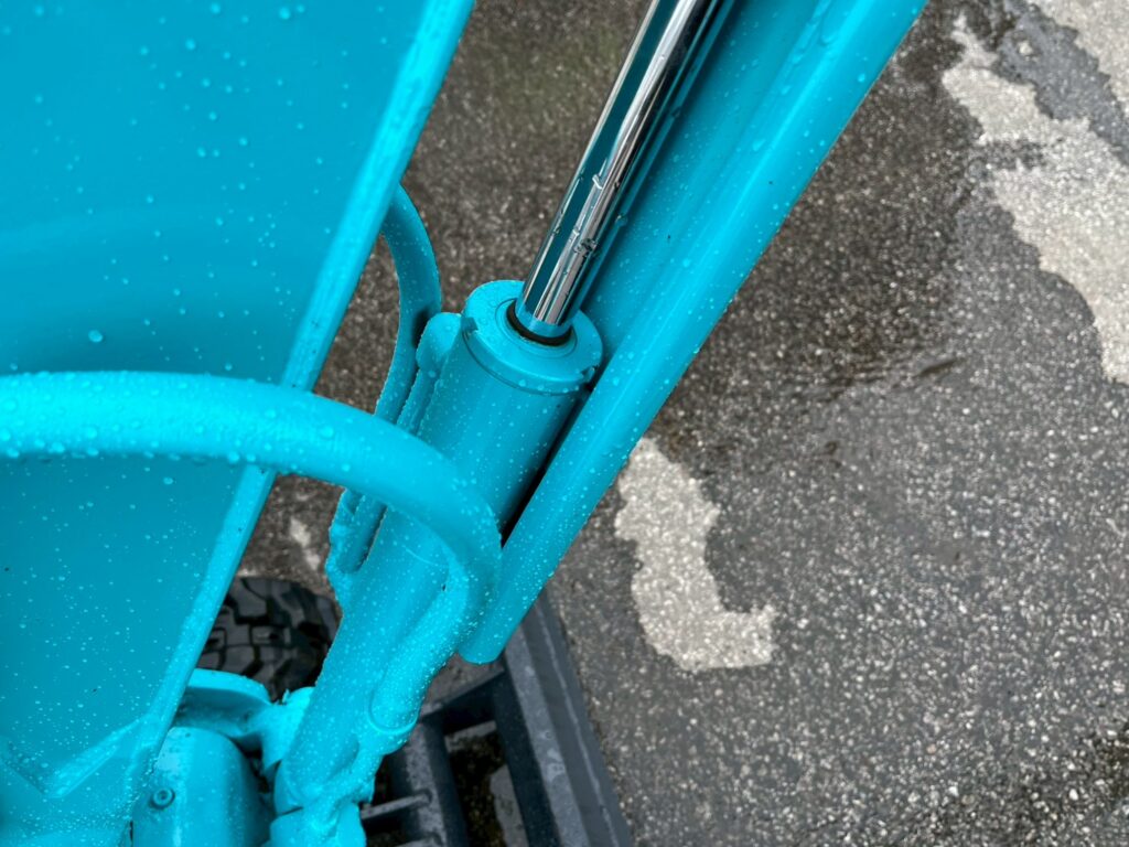 【北見店】IHI　ミニバックホー　8VX