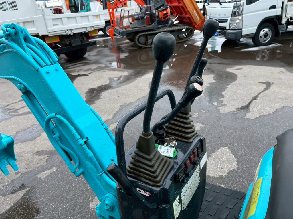 【北見店】IHI　ミニバックホー　8VX